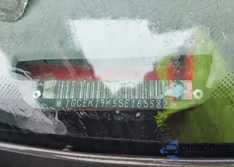 1995 Chevrolet Gmt-400 K1500 из США, поврежденный, VIN 1GCEK19K5SE163582